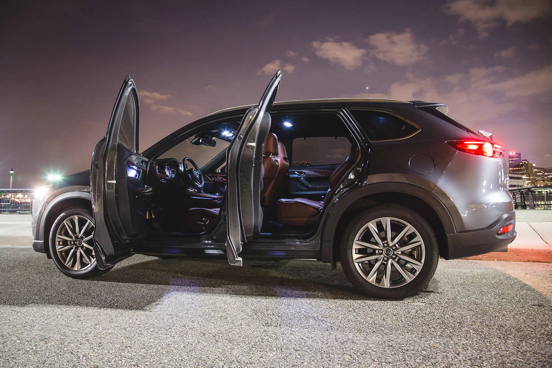 MAZDA CX-9